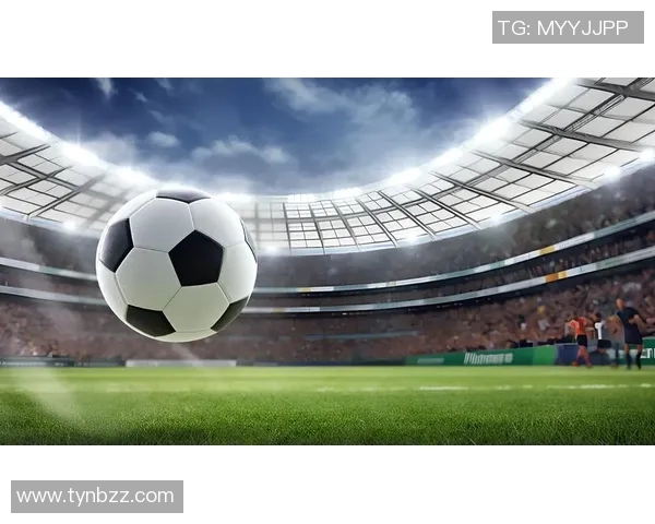 足球明星环创图片展现绿茵场上的激情与荣耀,感受足球的魅力与梦想 足球明星环创图片展现绿茵场上的激情与荣耀,感受足球的魅力与梦想