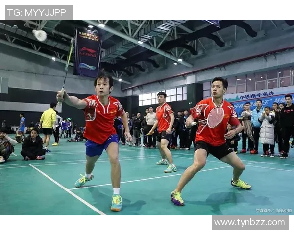 羽毛球的蜕变与重生:探寻北京羽毛球队的转型历程与未来展望 羽毛球的蜕变与重生:探寻北京羽毛球队的转型历程与未来展望